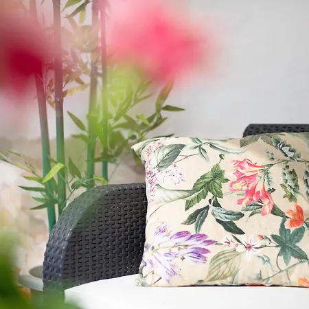 El Cortijo Nyaraló La Oliva