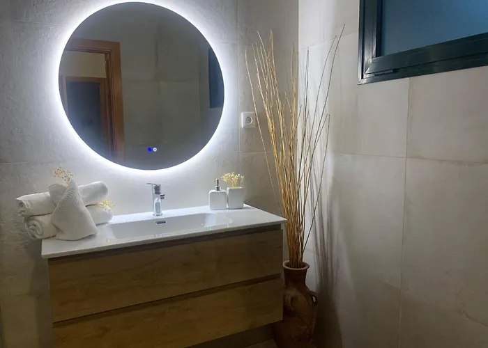 El Cortijo Nyaraló La Oliva