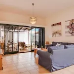 Holiday home El Cortijo La Oliva