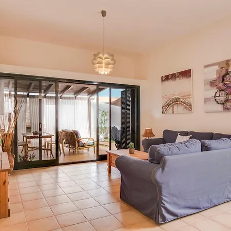Holiday home El Cortijo La Oliva
